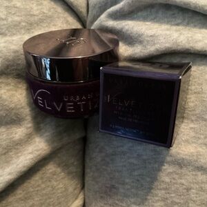 Urban Decay Velvetizer